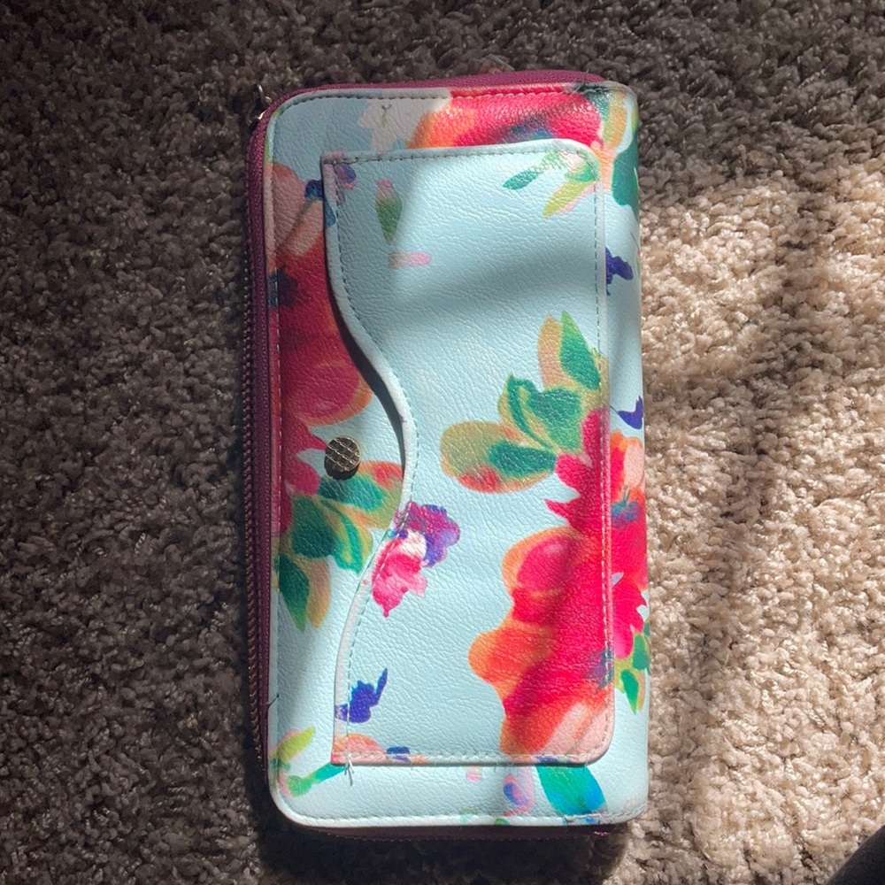 Wallet buy one for 7 or both for $14